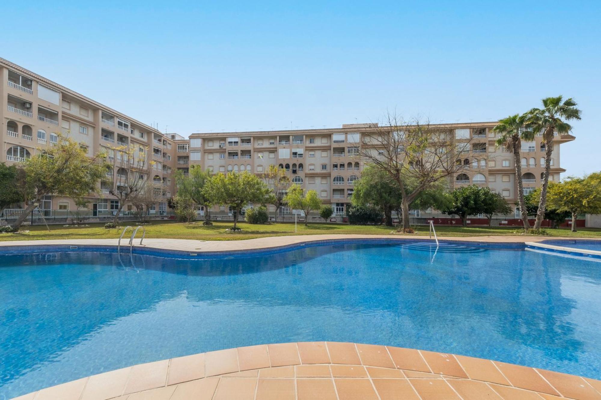 Skyline 21 Lejlighed Torrevieja Eksteriør billede